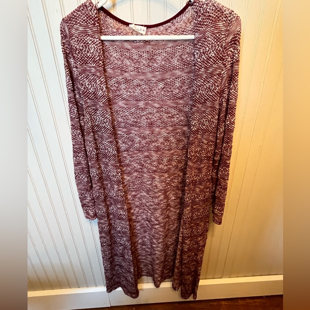 Maroon Patterned Long Sleeve Cardigan / Duster